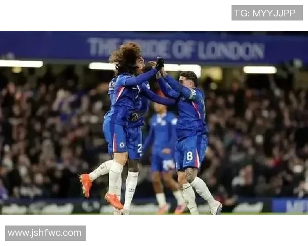 英超激战利物浦大胜切尔西红牌争议引发全场热议 英超激战利物浦大胜切尔西红牌争议引发全场热议