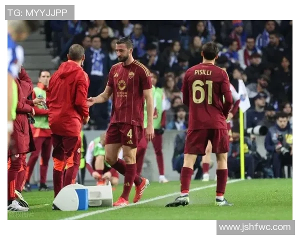 欧联杯波尔图大胜拜仁帽子戏法点燃全场激情与转会传闻交织