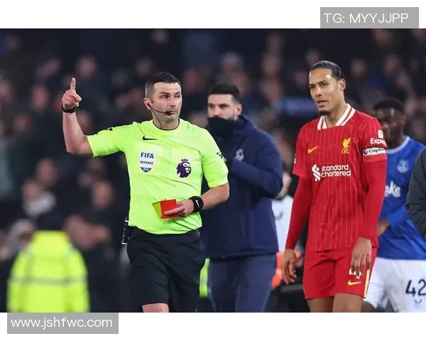 中超精彩对决曼联大胜阿森纳红牌争议引发全场热议与战术分析