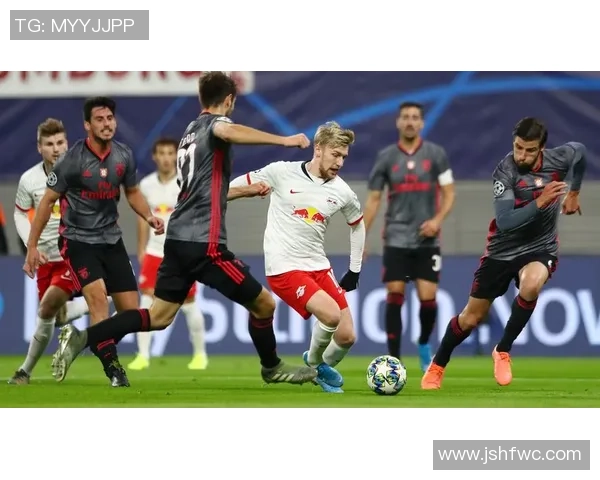 中超激战莱比锡与本菲卡战平补时进球引发全场狂欢精彩集锦回顾 中超激战莱比锡与本菲卡战平补时进球引发全场狂欢精彩集锦回顾