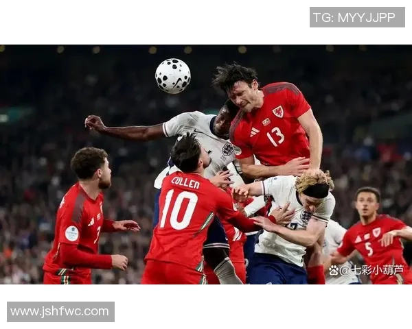 英超激战曼联大胜那不勒斯点球大战引发全场狂欢