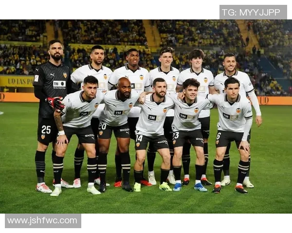 西甲激战：皇马狂胜莱比锡四球横扫全场引爆激情